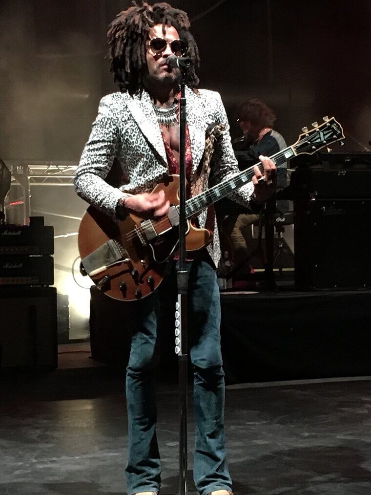 Lenny Kravitz Splits His Leather Pants While Performing In Stockholm