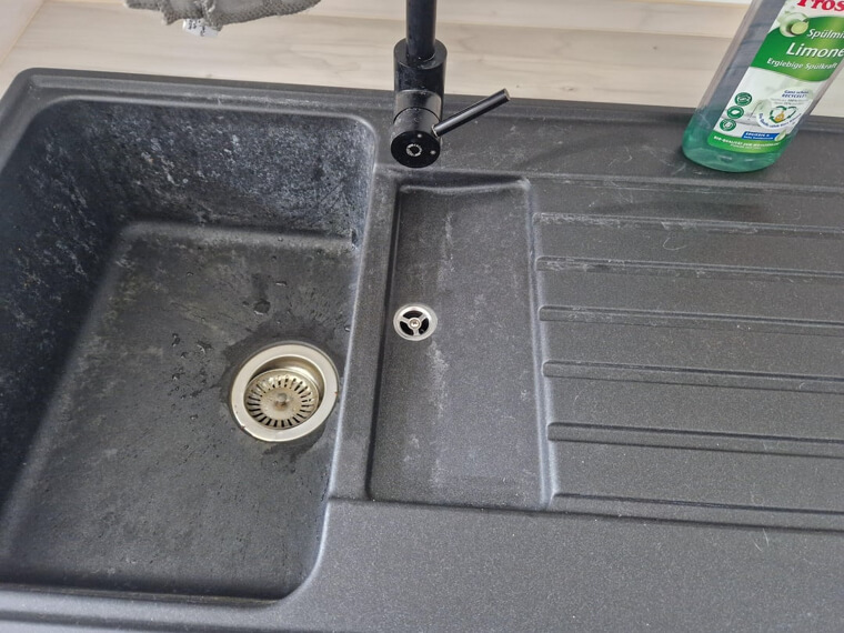 All-Black Kitchen Sinks