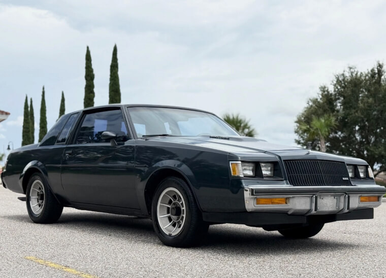 1987 Buick Regal Type-T Grand National GNX