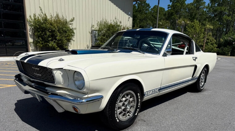 1966 Ford Mustang Fastback