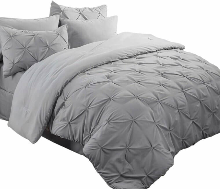 Transform Your Bedroom with Bedsure Comforter Set - Luxurious & Cozy! Enjoy 26% Off!