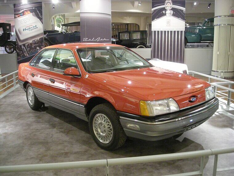 Ford Taurus