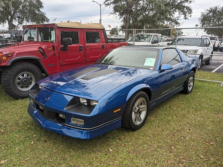Chevrolet Camaro IROC Z-28