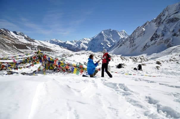 Proposing At The Top Of Larke La