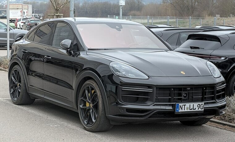 20. Porsche Cayenne Turbo