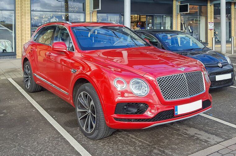 7. Bentley Bentayga