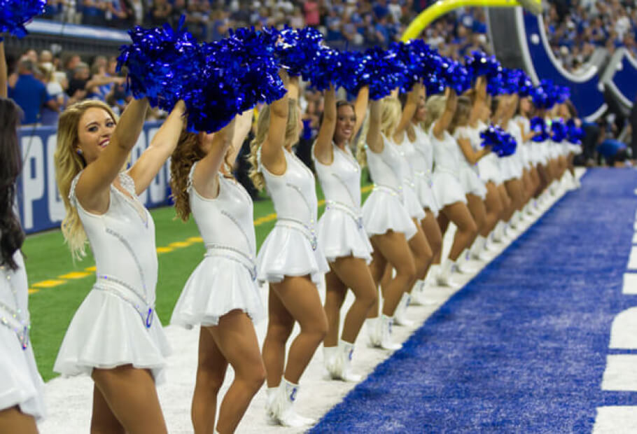 NFL Cheerleaders Have To Follow These Incredibly Strict Rules