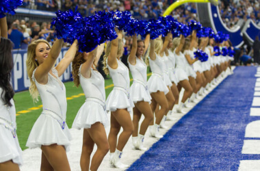 NFL Cheerleaders Have To Follow These Incredibly Strict Rules