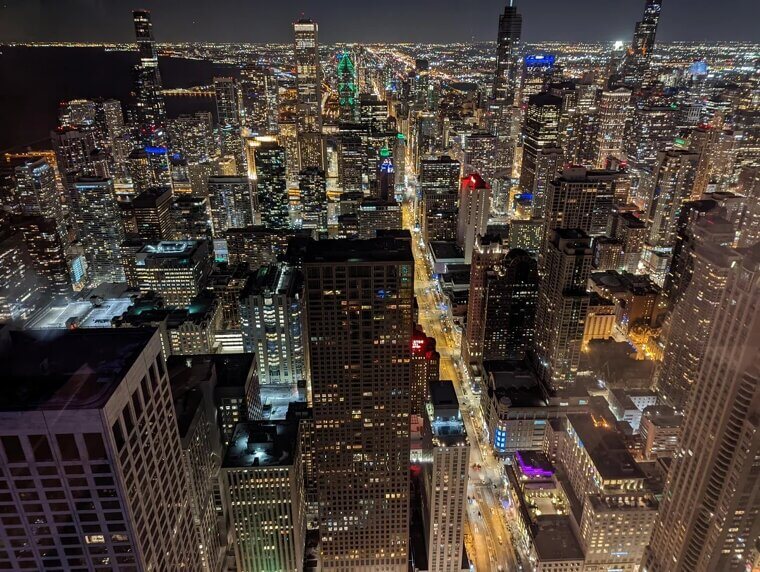 Illinois – You Have to Drive With a Steering Wheel