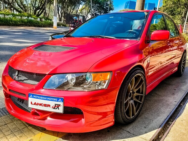 Mitsubishi Lancer Evolution IX