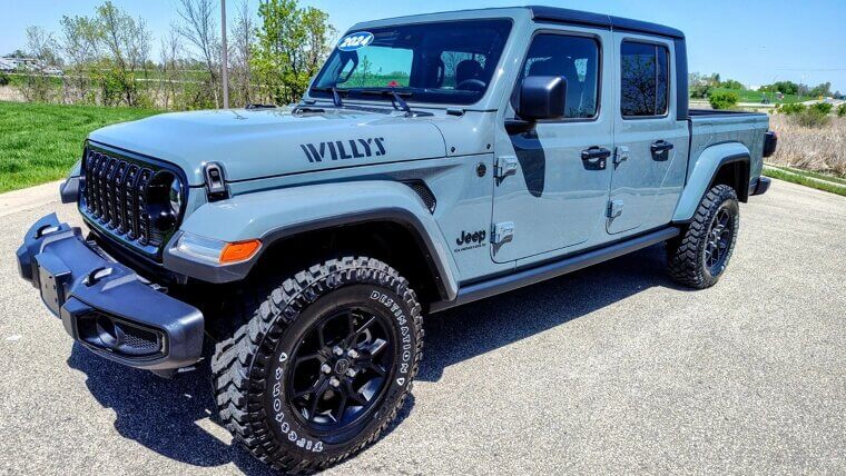 2024 Jeep Gladiator - $34,999