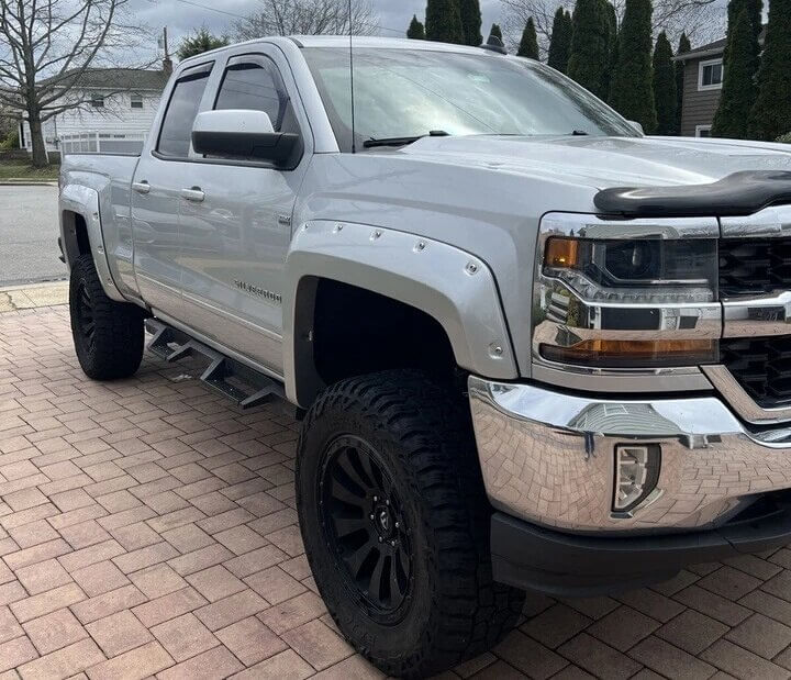 2016 Chevrolet Silverado - $19,000