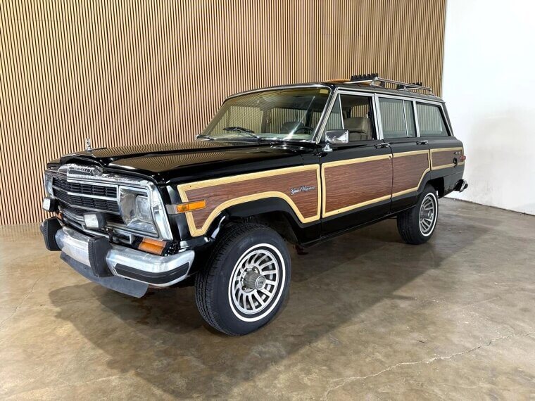 1989 Jeep Wagoneer - $13,000