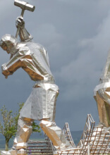 These Impressive Sculptures Are so Realistic They Almost Look Human