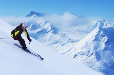 These Are The Top-Rated Ski Resorts in the World