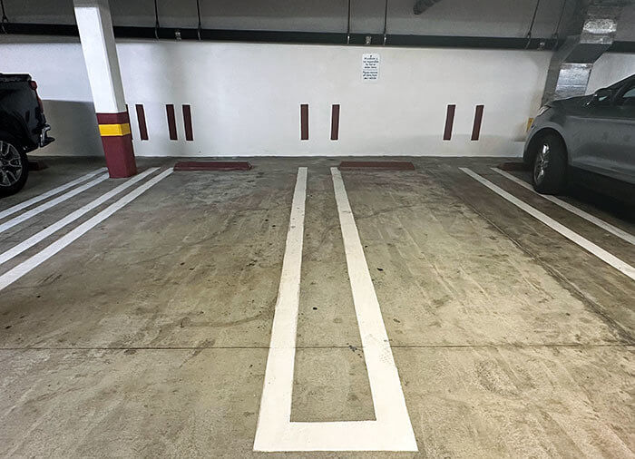 Painted Lines on the Wall to Help Drivers Park Accurately