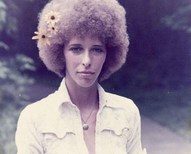 Hairstyles Added Ten Years Instantly