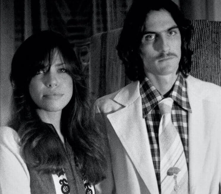 Carly Simon & James Taylor (1972): A Low-Key Apartment Wedding That Took Place Just Hours After a Concert