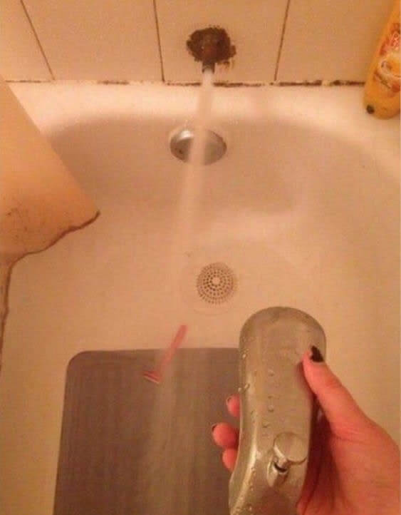 水道漏れ