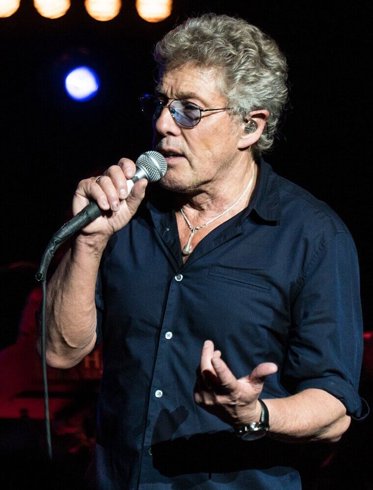 Roger Daltrey (The Who) – The Powerhouse Vocalist Who Knocked Out His Own Guitarist During a Fiery Rehearsal