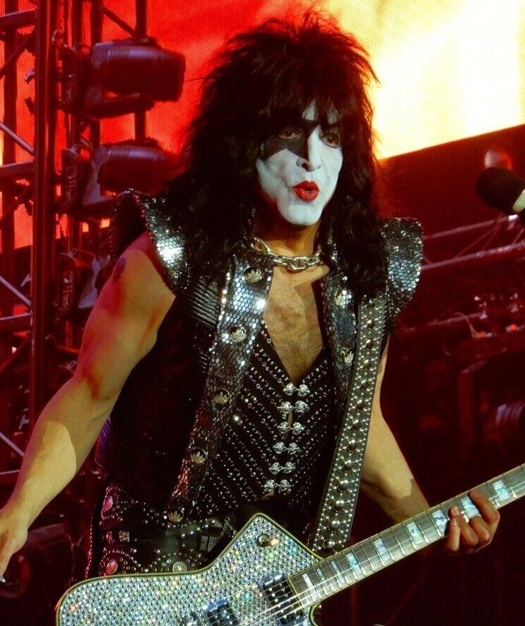 Paul Stanley (Kiss) – The Starchild Who Overcame Partial Deafness to Command One of Rock's Greatest Arenas