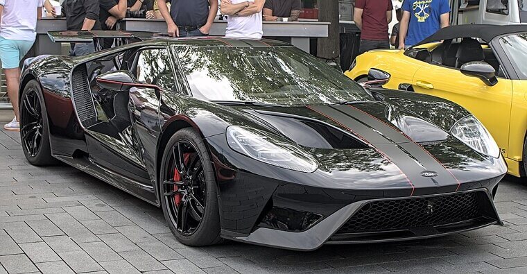9. Ford GT (2017)
