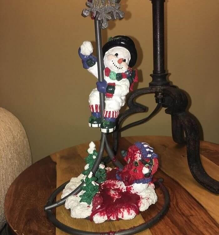 Uma Vela De Natal Que Saiu Terrivelmente Errada