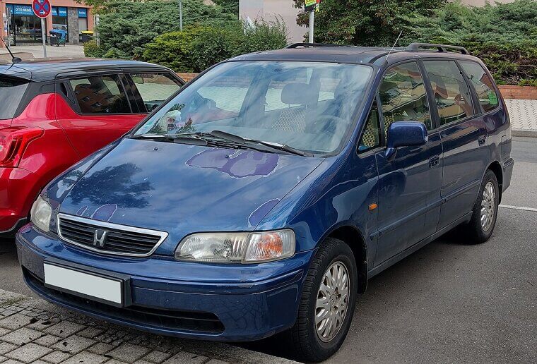 Honda Shuttle (1990s–2000s)