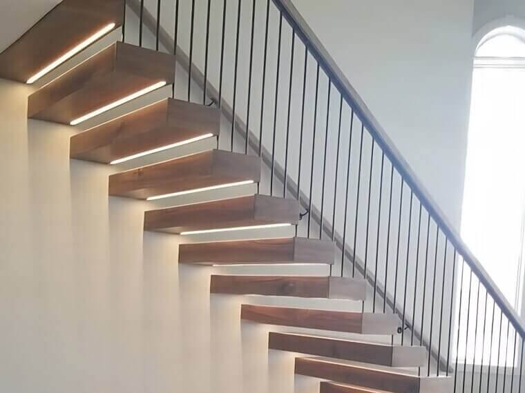 Floating Staircases: A Stylish Hurdle