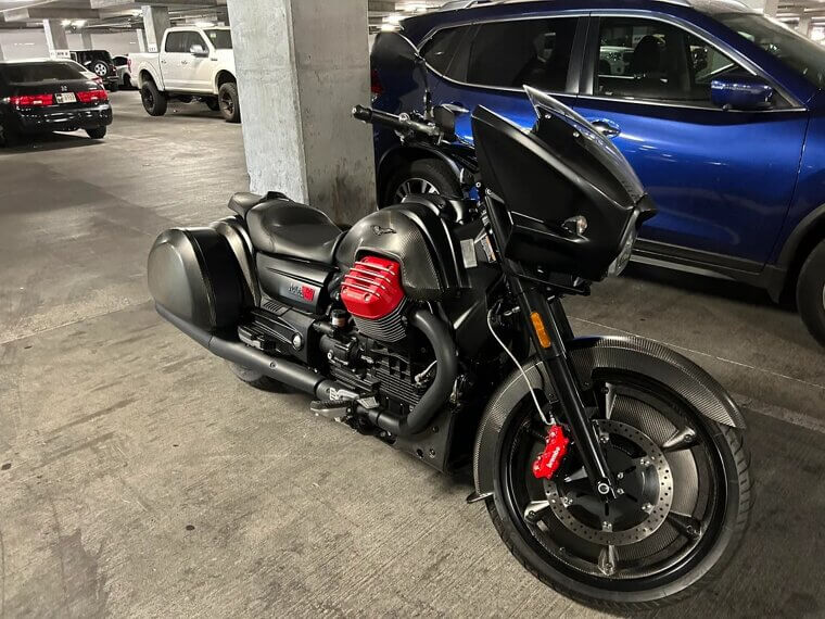 2017 Moto Guzzi MGX-21 Flying Fortress