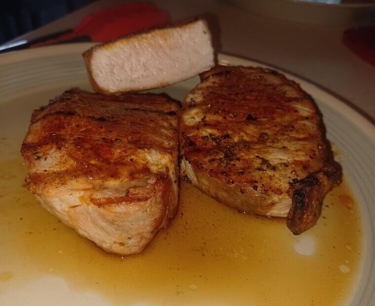 Smothering Pork Chops to Keep Them Juicy