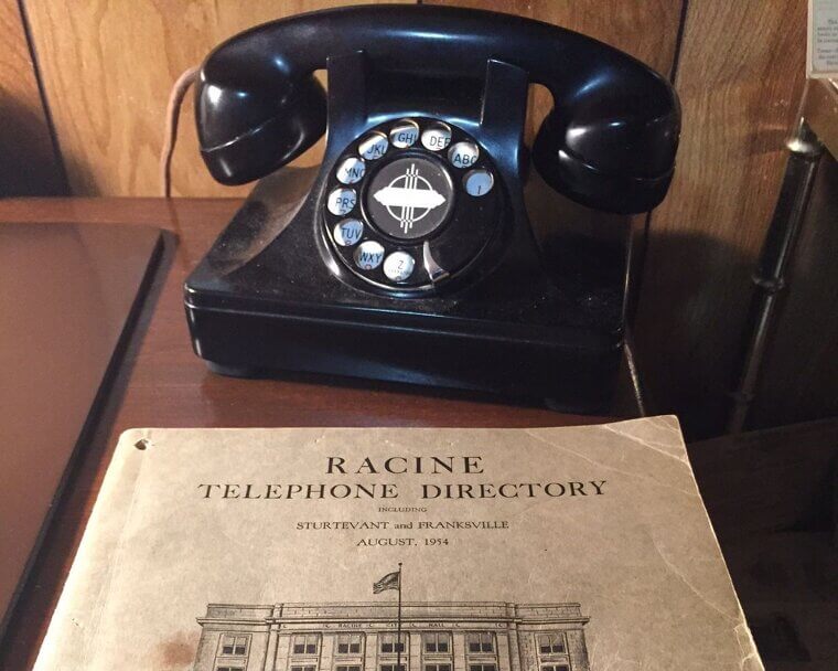 Phone Etiquette in the Landline Era