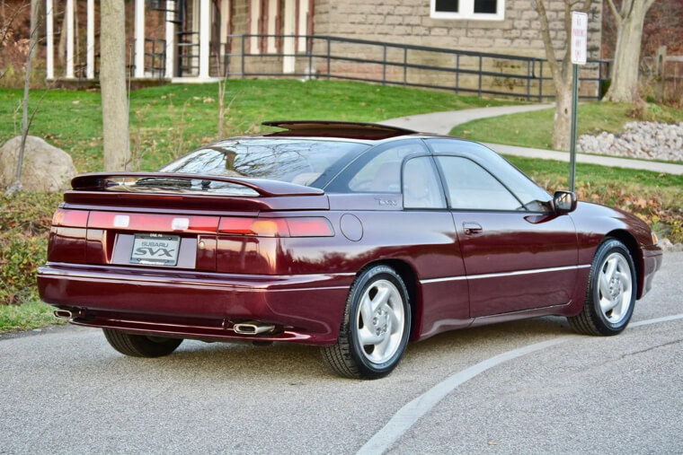 Subaru SVX
