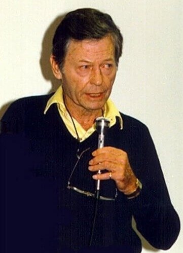 DeForest Kelley on "Bonanza"