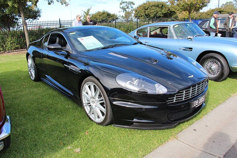 Aston Martin DB9