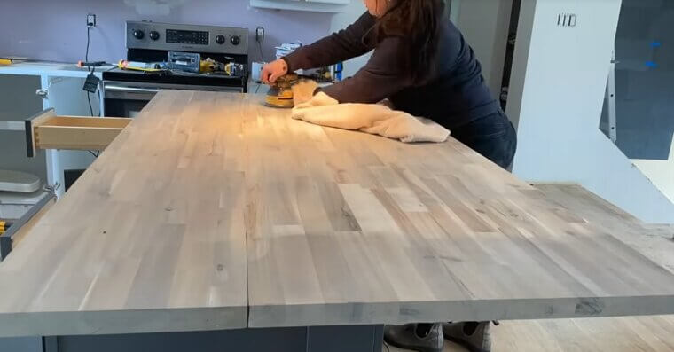 DIY Kitchen Islands