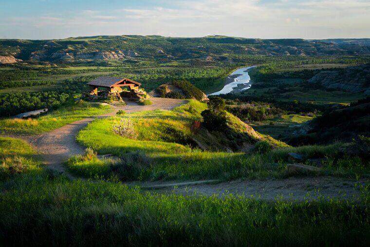 North Dakota - 77.6 Years