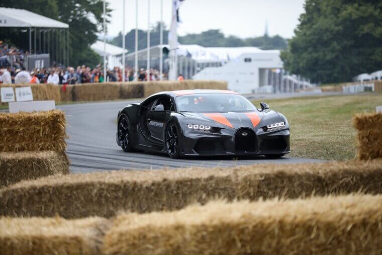 #8. Bugatti Chiron Super Sport 300+ 2022 ($3.9 Million)