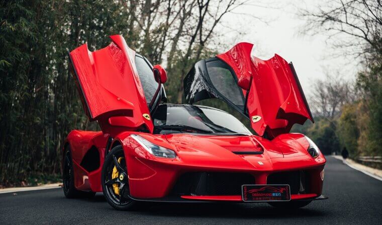 #7. Ferrari LaFerrari 2022 ($4 Million)