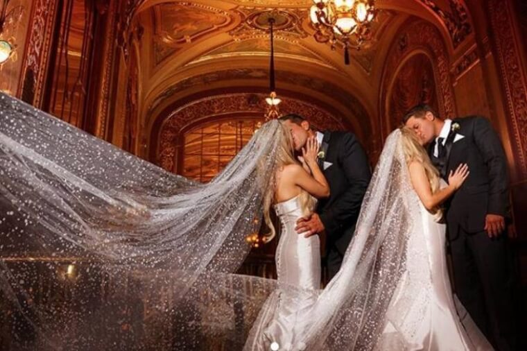 A Twinsane Wedding To Remember