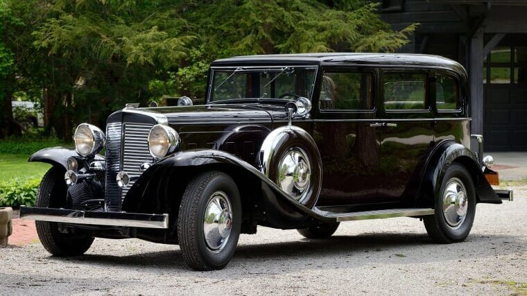 1931: Marmon Sixteen