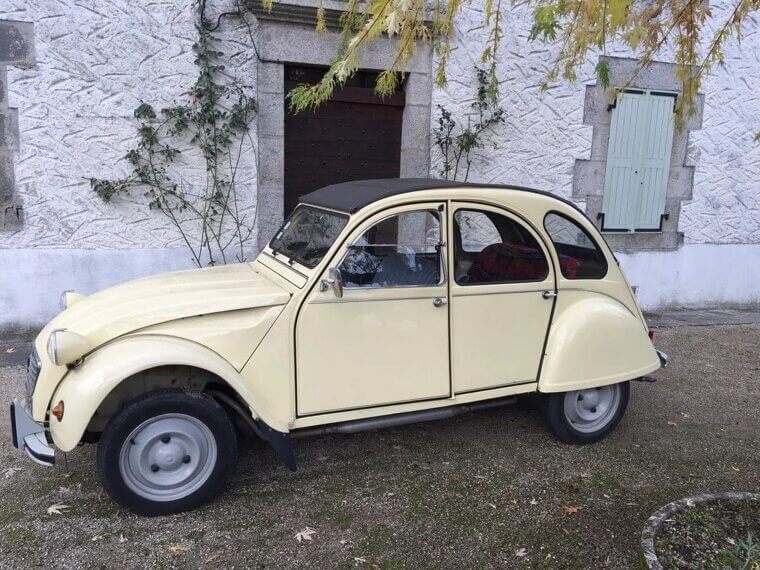 1948: Citroën 2CV