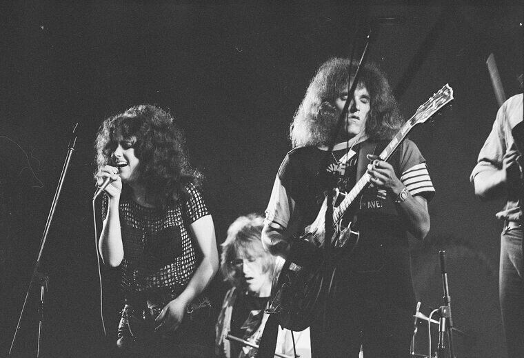 White Rabbit by Jefferson Airplane, 1967, Alice in Wonderland References Linked to Substances