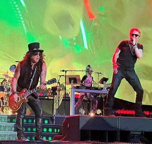 Guns N' Roses Collapses Over Axl and Slash’s Clash