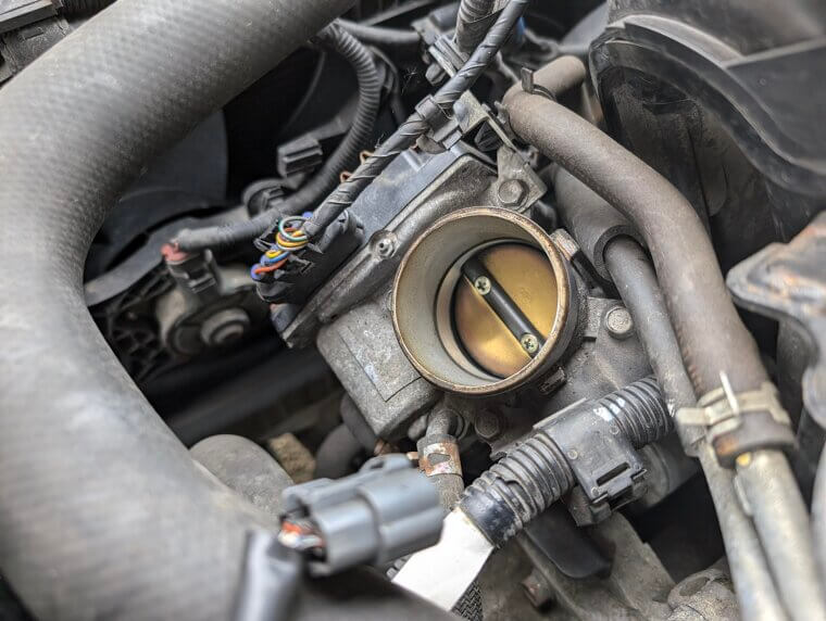 Cleaning the Throttle Body