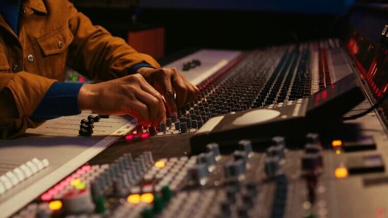 Dave Grohl, Foo Fighters, Neve 8028 Console, $500,000