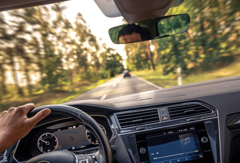 10+ Car Gadgets That Make Driving So Much Easier