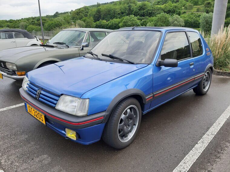 Peugeot 205 GTI – “Take Your Breath Away” (1984)