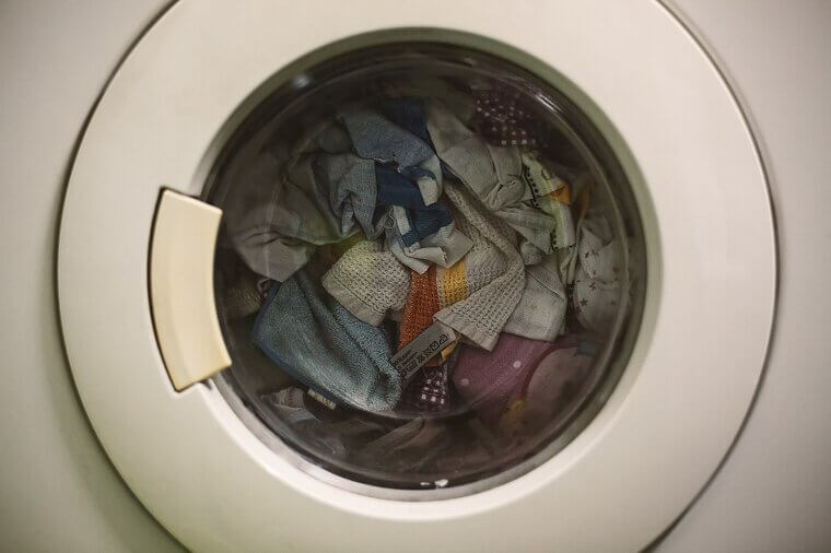 Dirty Washer, Dirty Clothes