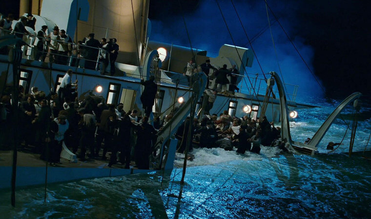 Они были разбужены огромным столкновением